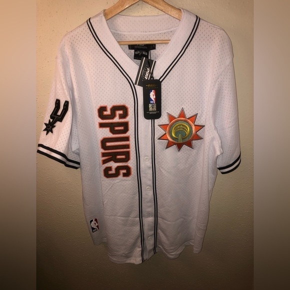 NBA SAN ANTONIO SPURS PRO STANDARD 2023 - 2024 MENS BUTTON DOWN SHIRT - Picture 6 of 6